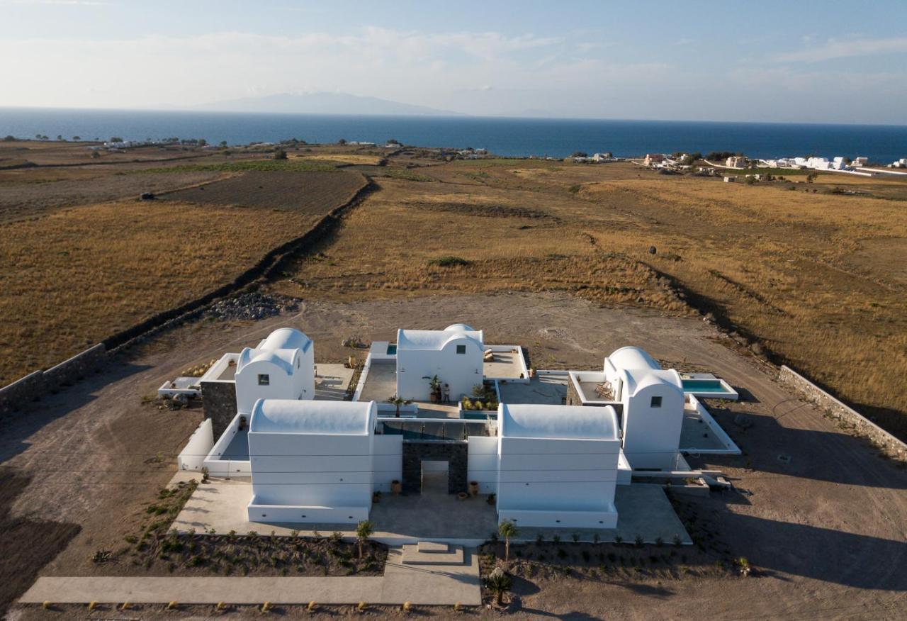 Oia Kissiri - Private Pool Villas Exterior photo