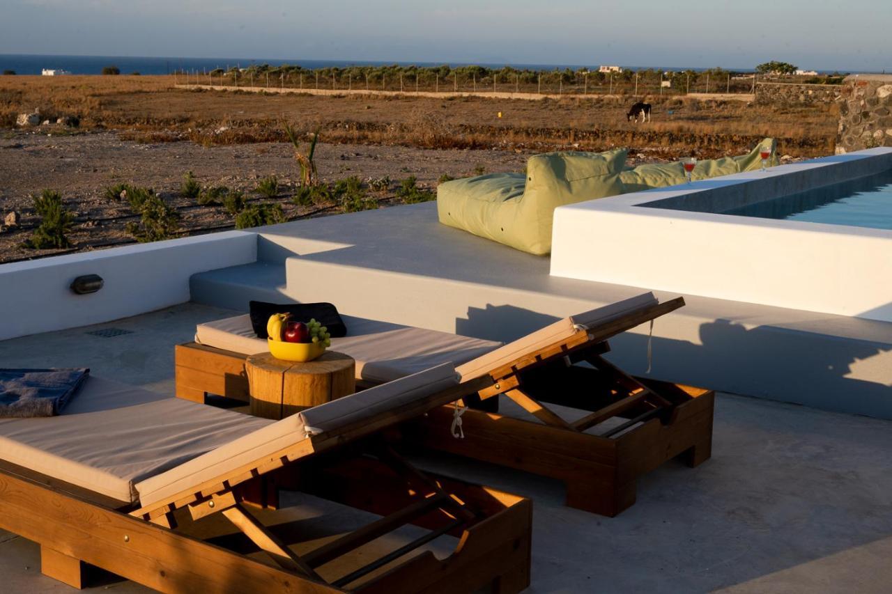 Oia Kissiri - Private Pool Villas Exterior photo