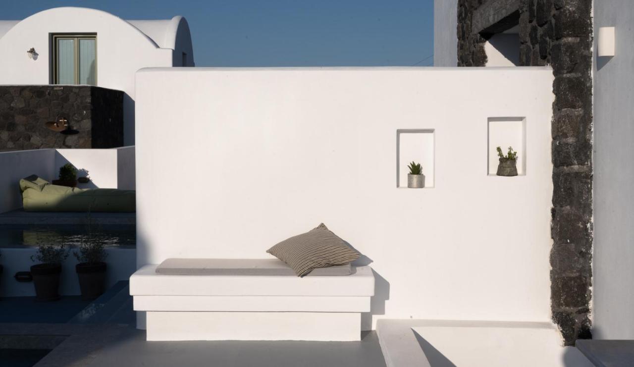 Oia Kissiri - Private Pool Villas Exterior photo